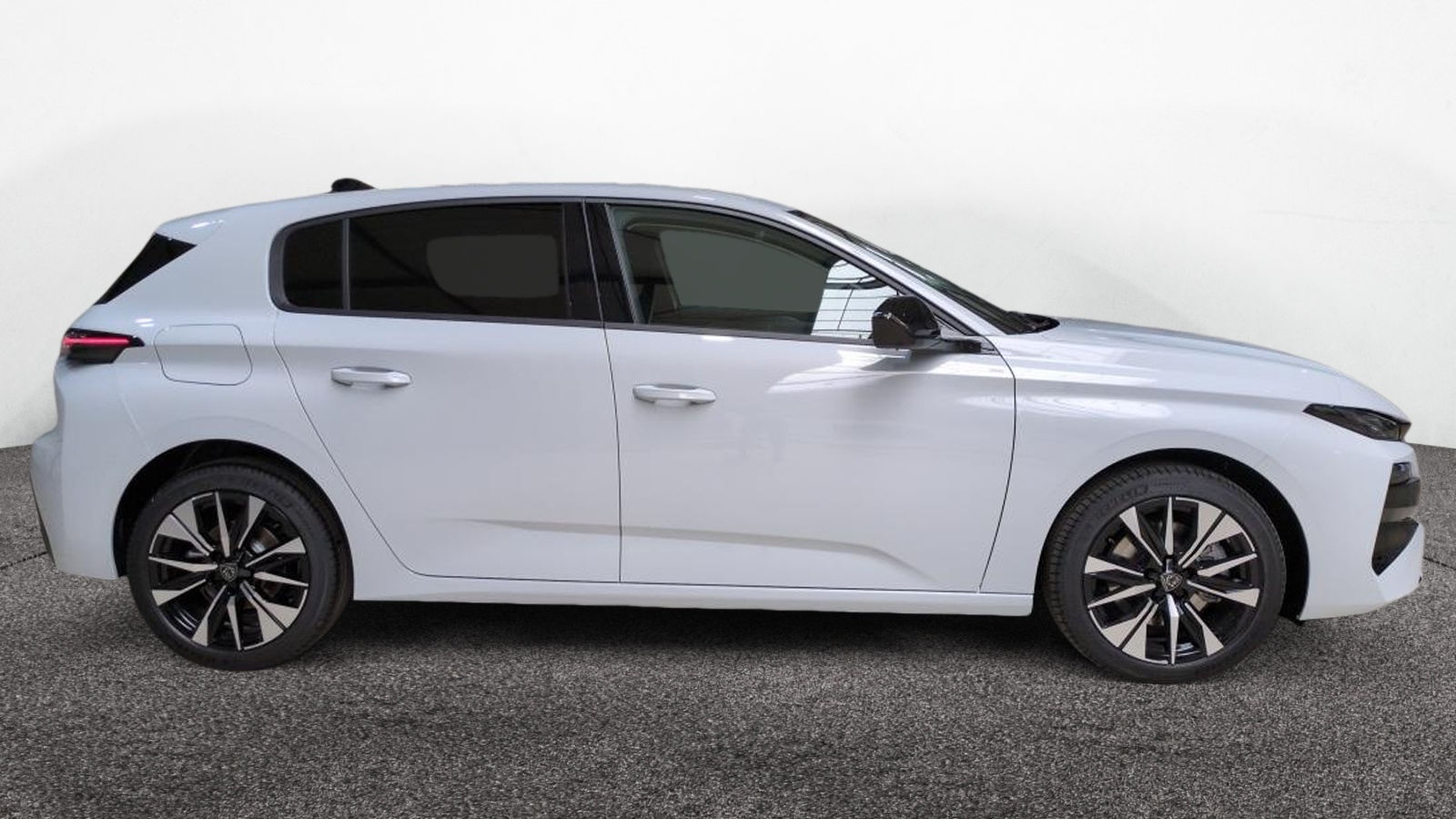 PEUGEOT 308 NOUVELLE HYBRID 145 BVA E-DCS6 ALLURE + PACK VISION 360 – Image 3