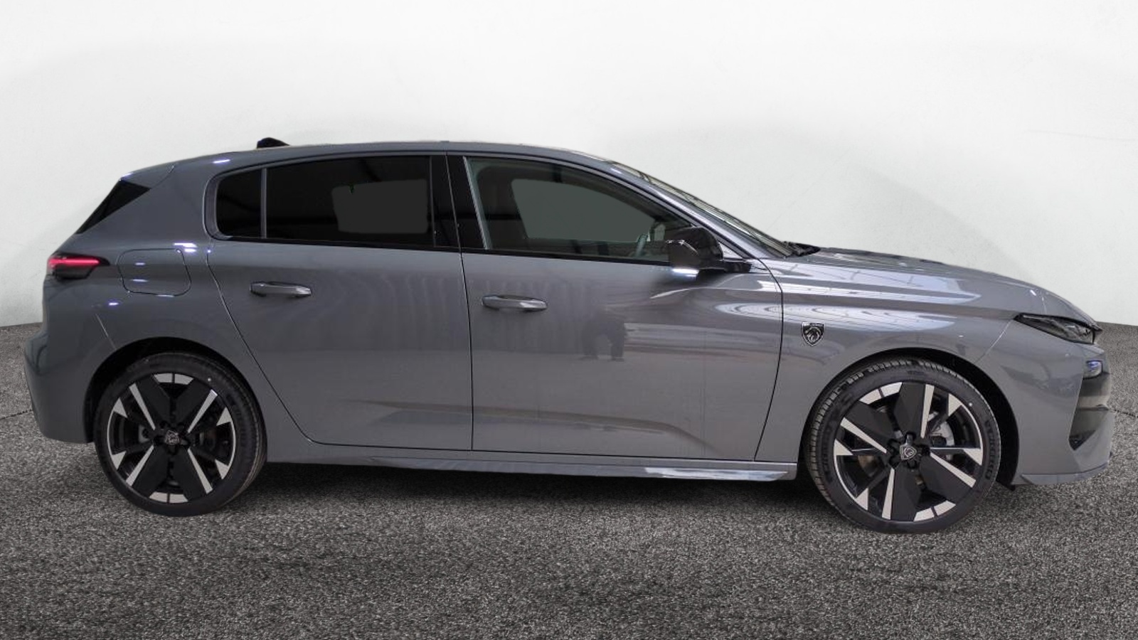 PEUGEOT 308 NOUVELLE HYBRID 145 BVA E-DCS6 GT + PACK VISION 360 & DRIVE ASSIST PLUS – Image 3