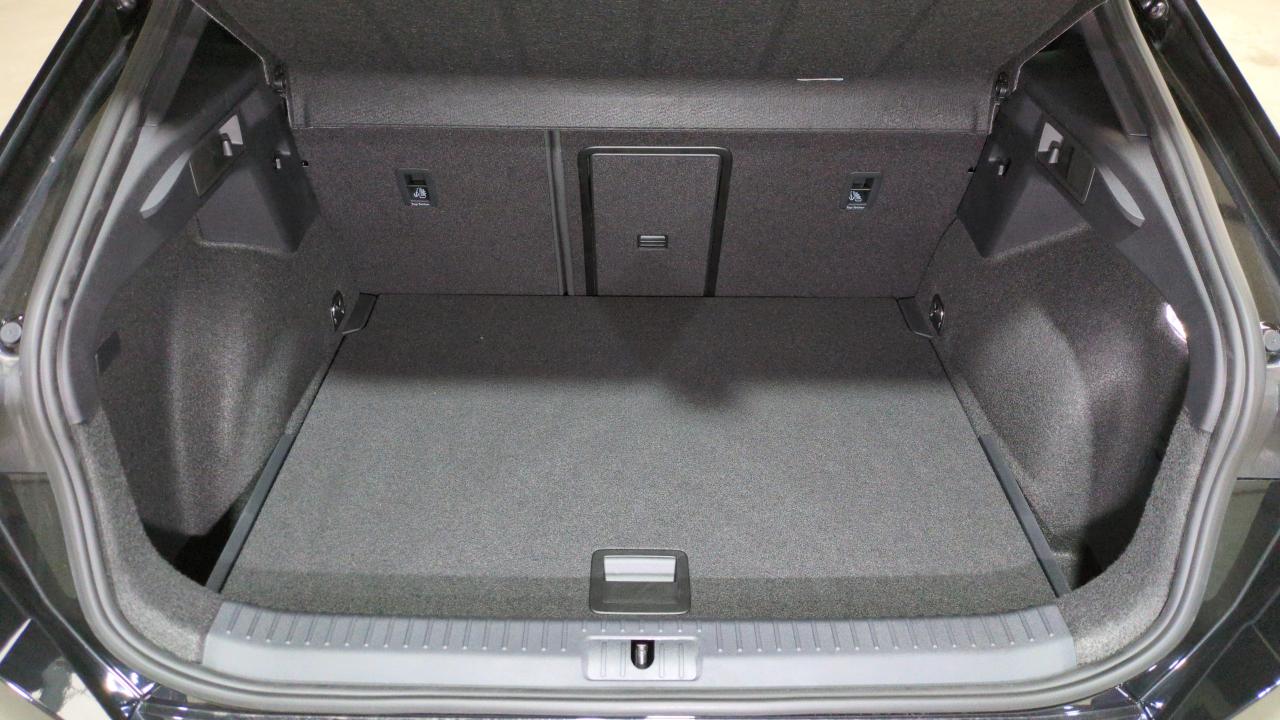 CUPRA FORMENTOR 1.5 ETSI HYBRID 150 BVA DSG7 V + JANTES 18 + TOIT PANO – Image 5