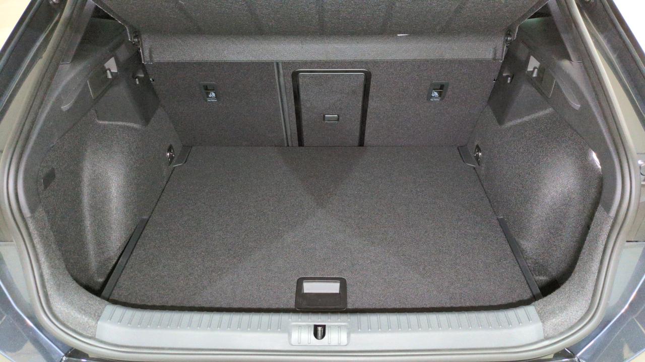 CUPRA FORMENTOR 1.5 ETSI HYBRID 150 BVA DSG7 V + JANTES 18 + TOIT PANO – Image 5