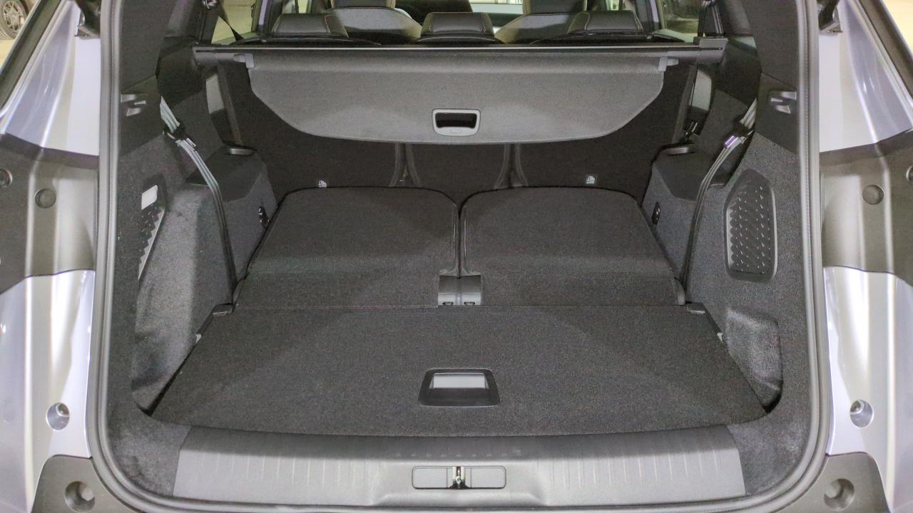 PEUGEOT 5008 HYBRID 145 BVA E-DCS6 7PL ALLURE SUREQUIPE – Image 6