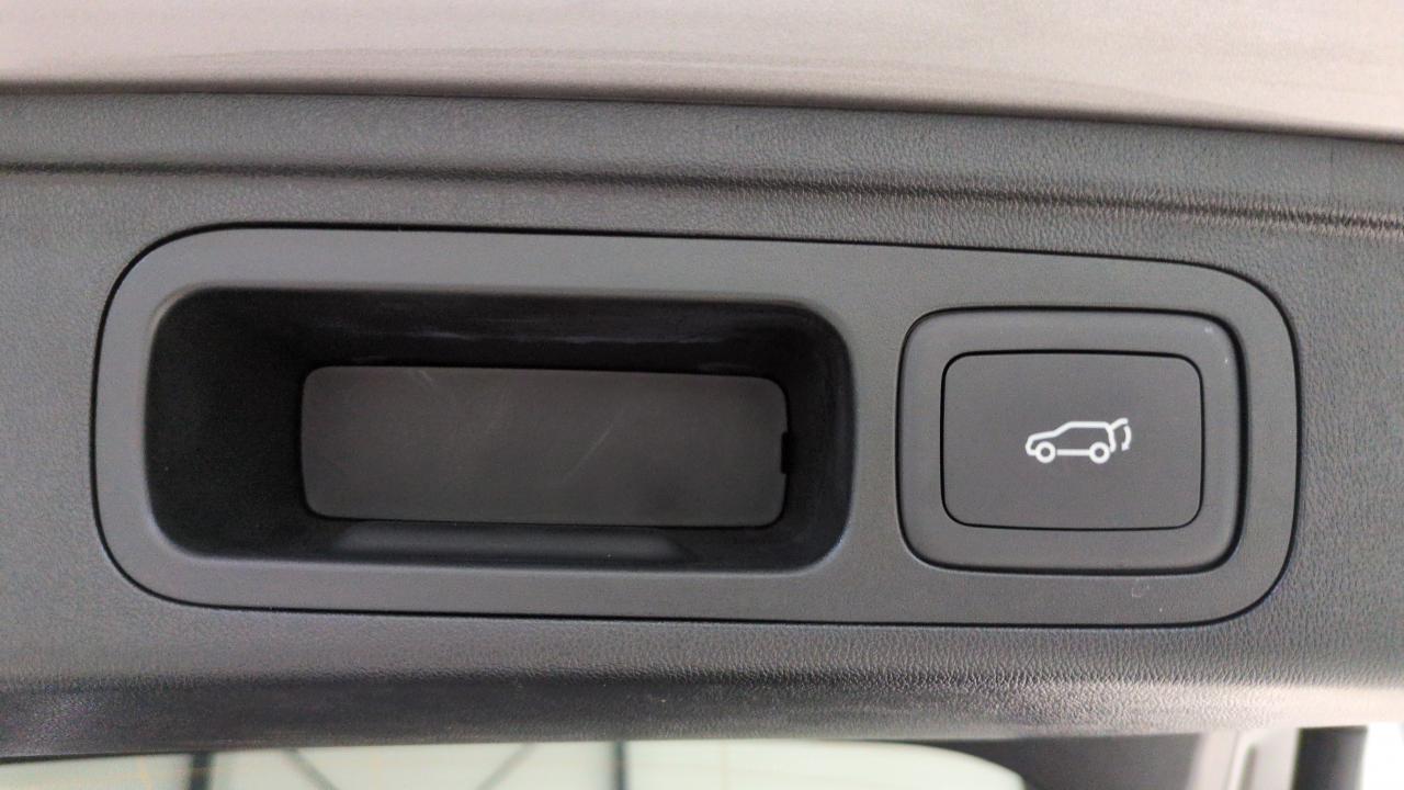 MG EHS 1.5 HYBRID+ 224 CH BVA LUXURY – Image 6