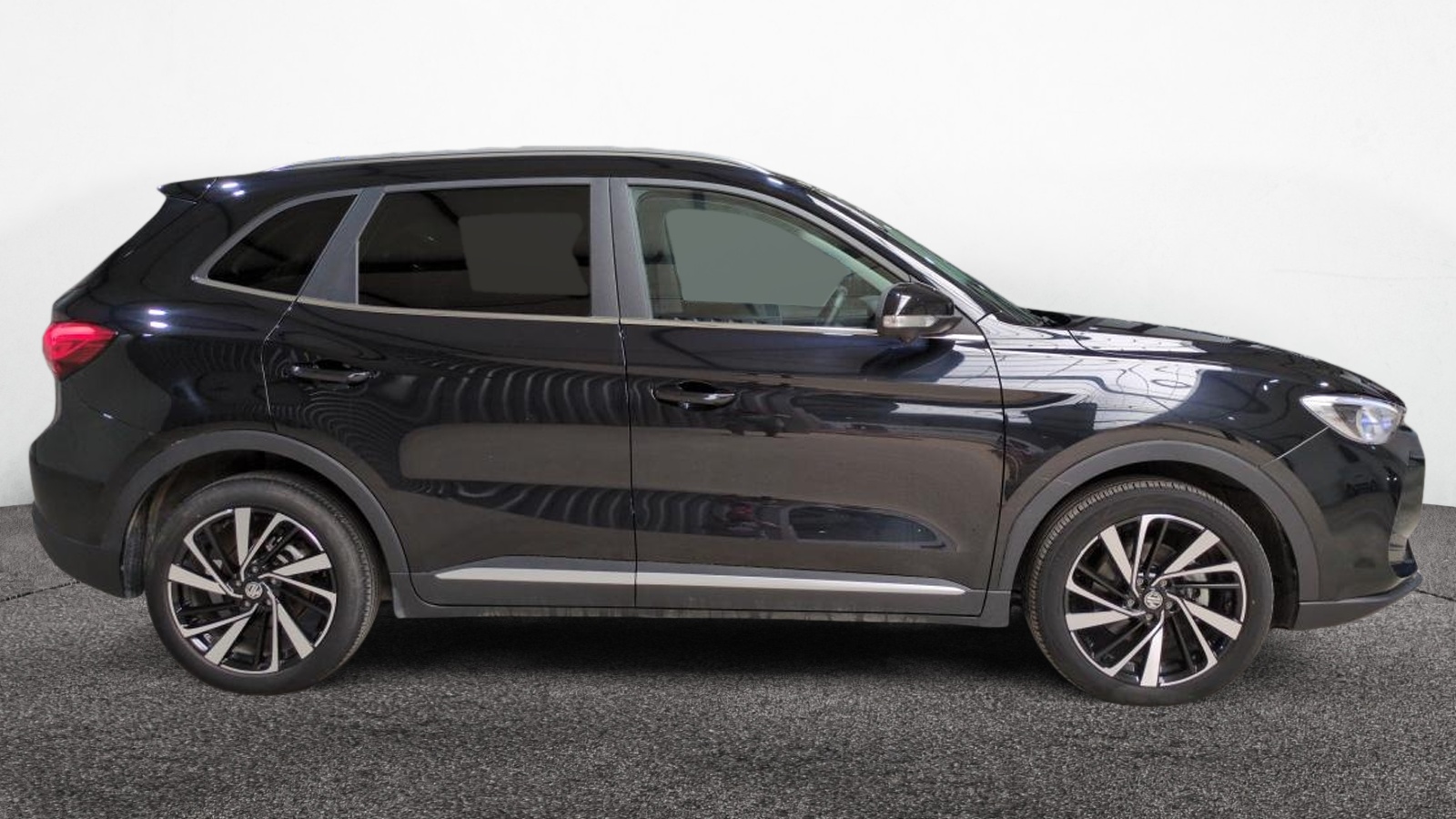 MG ZS 1.5 L HYBRID+ 197 CH BVA LUXURY – Image 3